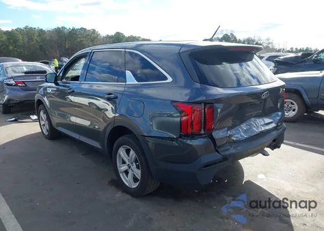 2021 Kia Sorento Lx z USA, uszkodzony, nr VIN 5XYRG4LC9MG032459
